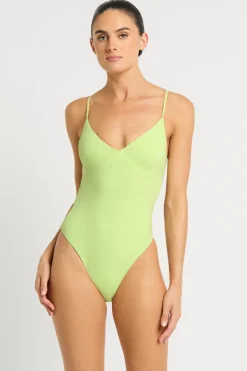 Alana One Piece