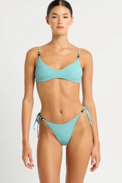 Anali Brief
