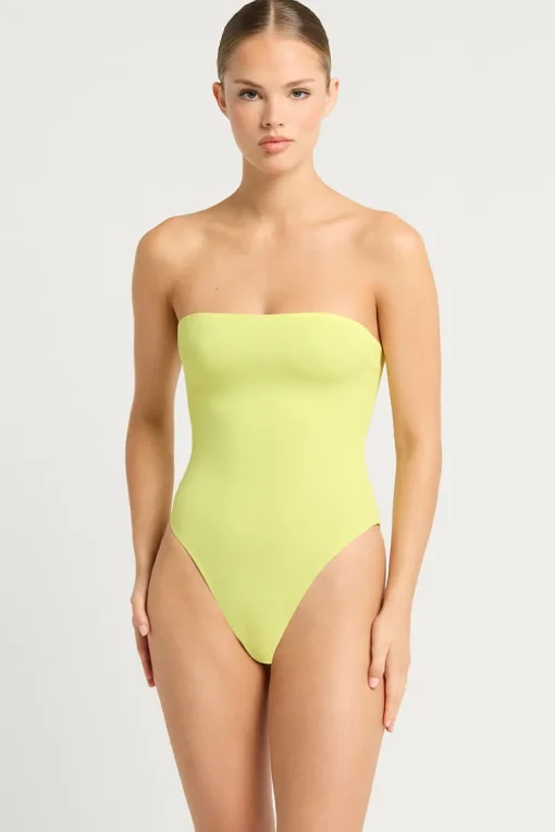 Felicia One Piece