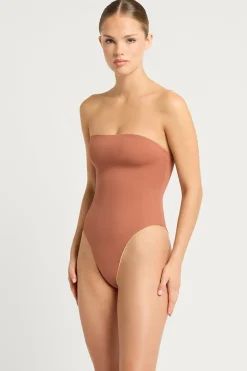 Felicia One Piece