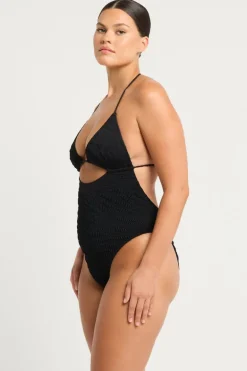 Fowler One Piece