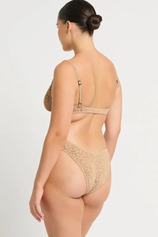Gracie Balconette