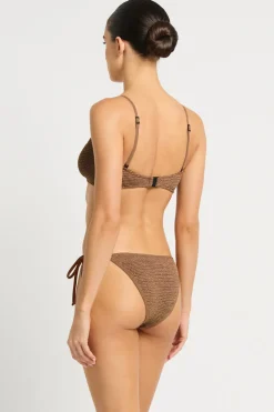 Layla Crop