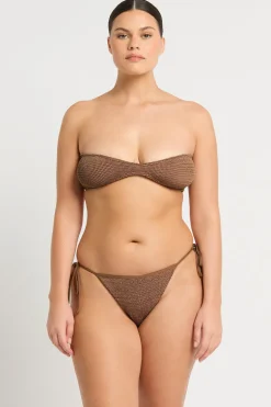 Layla Crop