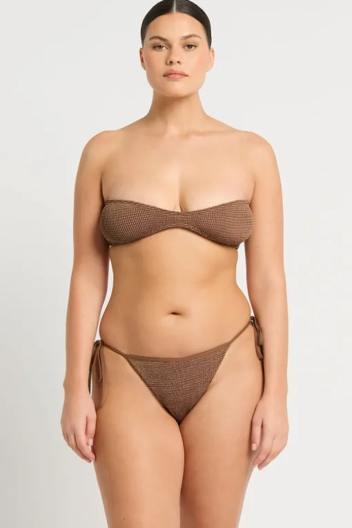 Layla Crop