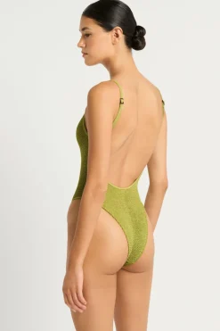 Low Palace One Piece
