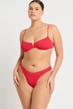 Nora Balconette