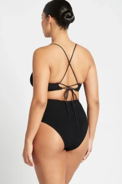 Selena Crop