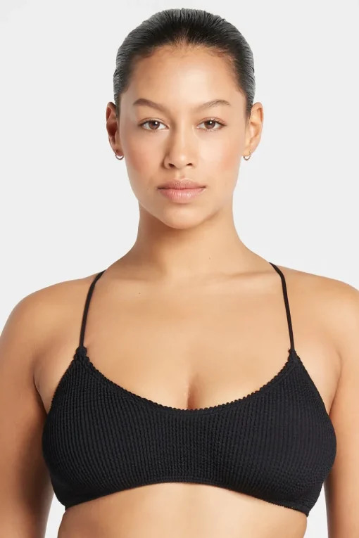 Selena Crop
